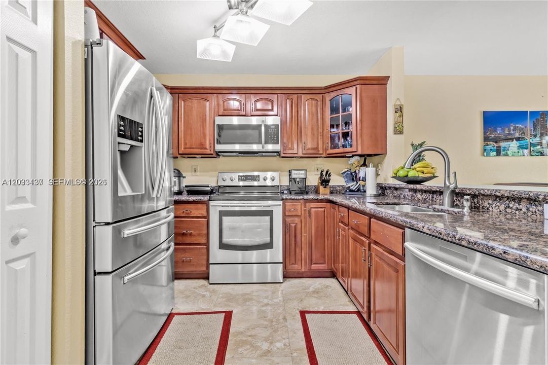 For Rent: $3,500 (3 beds, 2 baths, 1490 Square Feet)