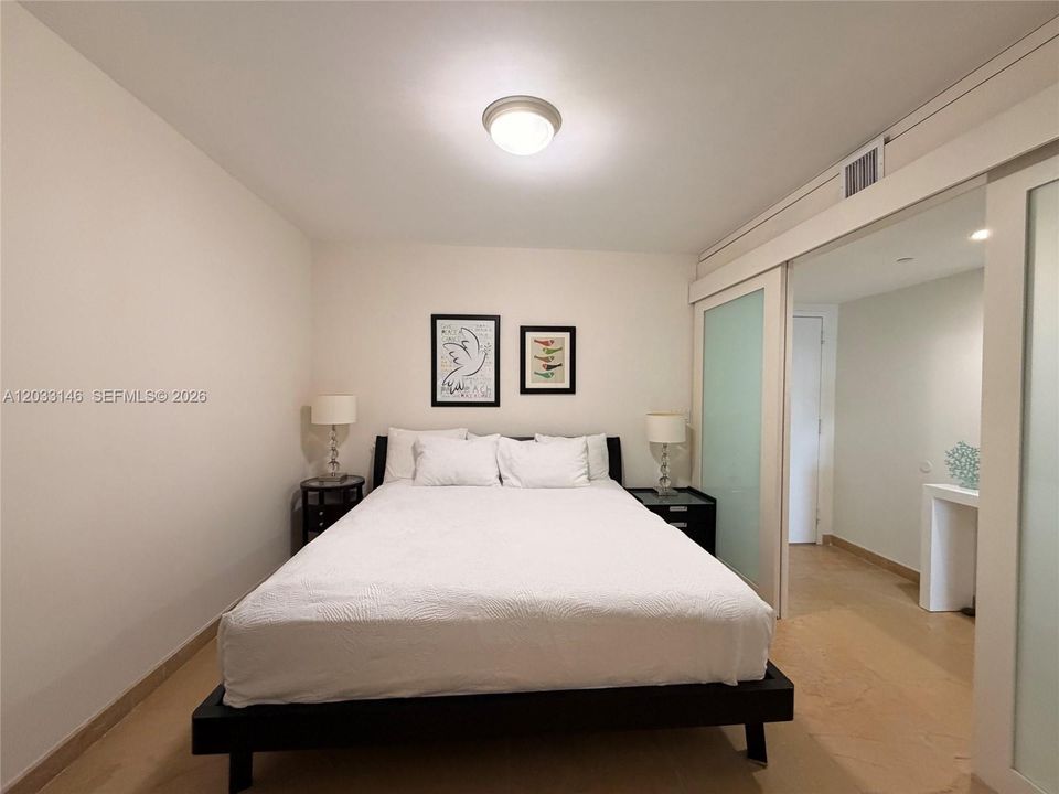 В аренду: $3,600 (1 спален, 1 ванн, 844 Квадратных фут)