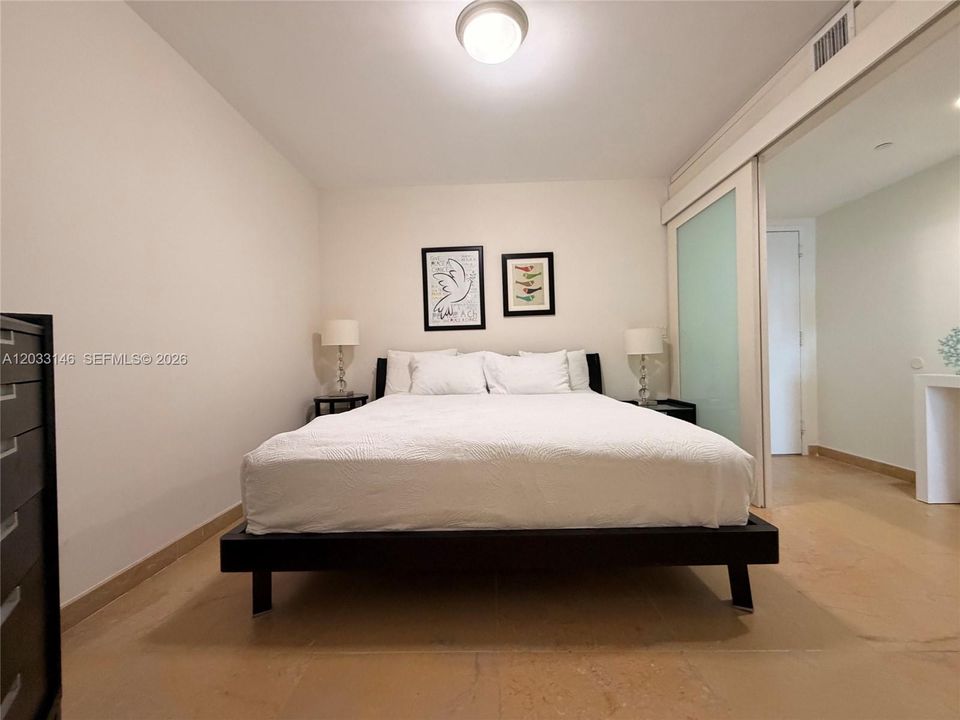 В аренду: $3,600 (1 спален, 1 ванн, 844 Квадратных фут)