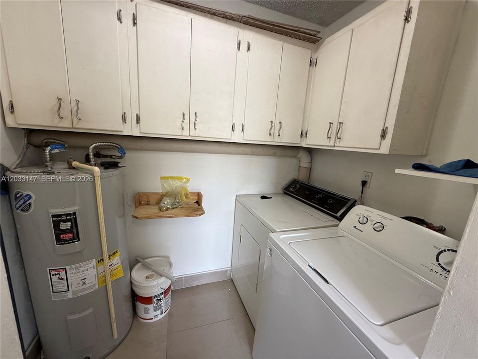 В аренду: $1,650 (1 спален, 1 ванн, 700 Квадратных фут)