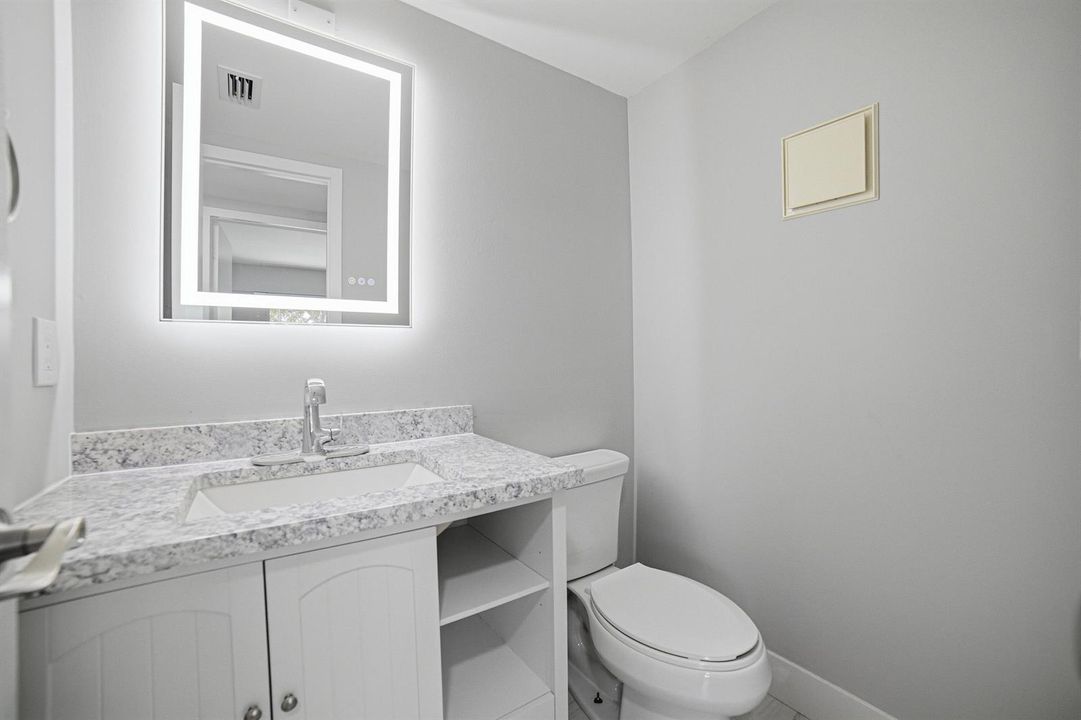 Bathroom2