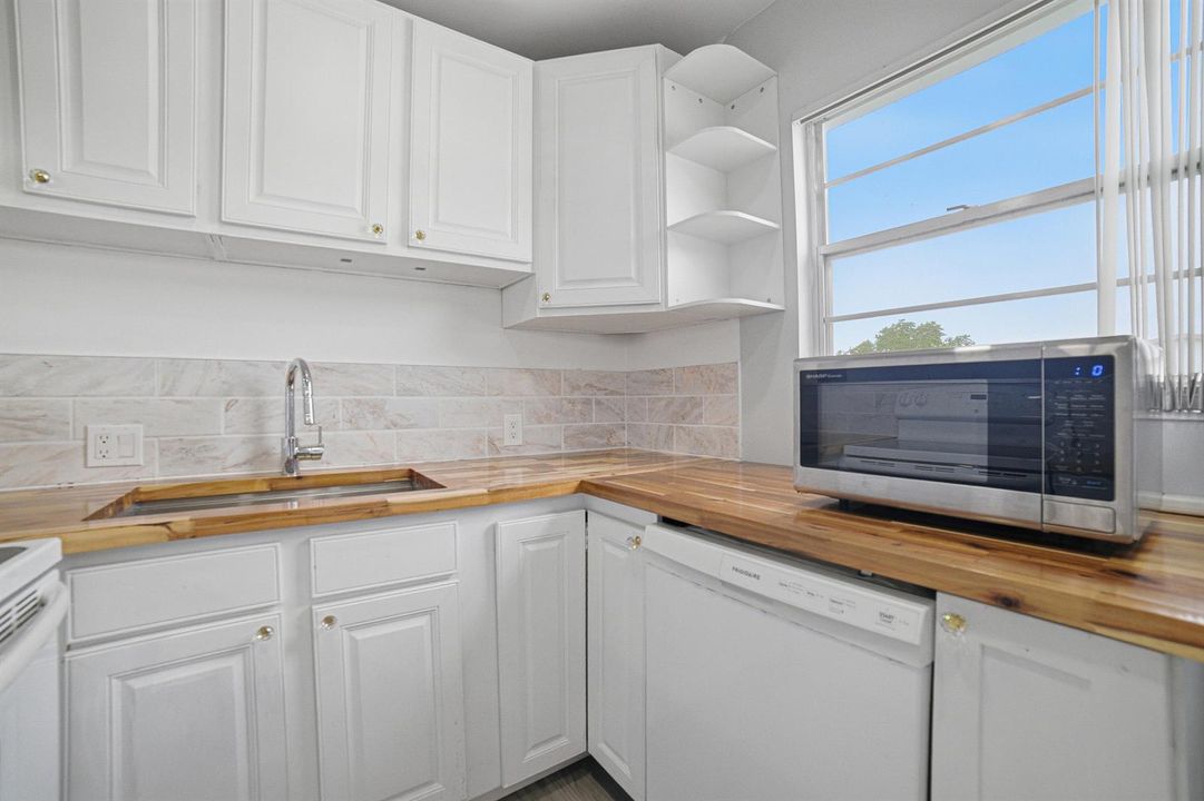Kitchen-C