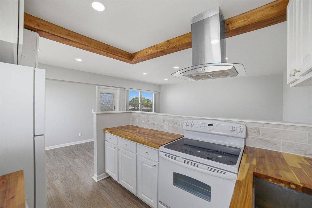 Kitchen-D