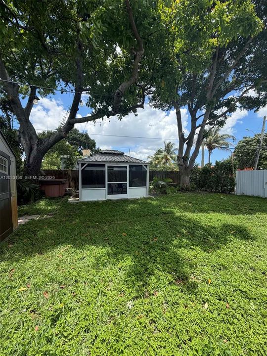 For Rent: $1,200 (0 beds, 1 baths, 0 Square Feet)