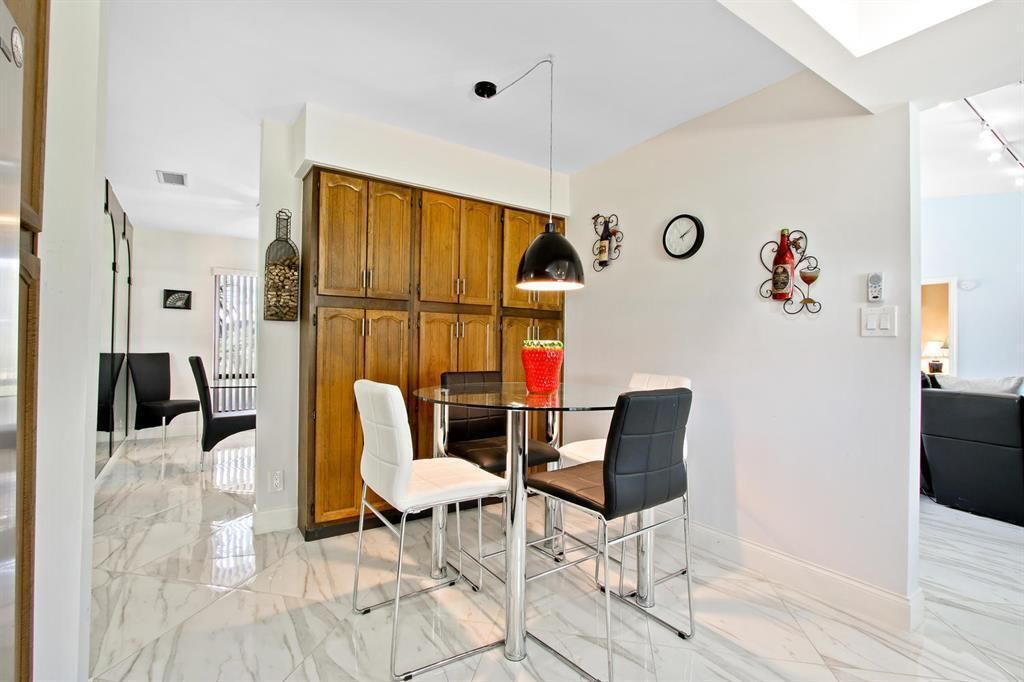 1501 nw 7 street.jpg 7