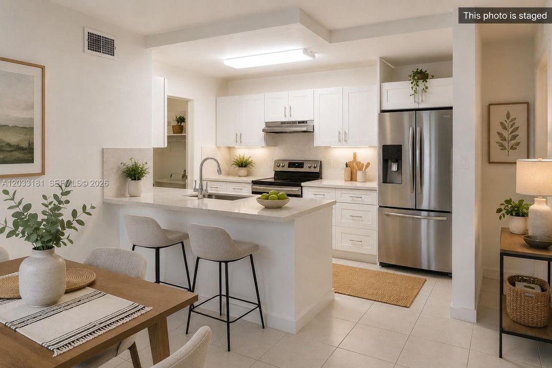 В аренду: $2,400 (2 спален, 1 ванн, 874 Квадратных фут)
