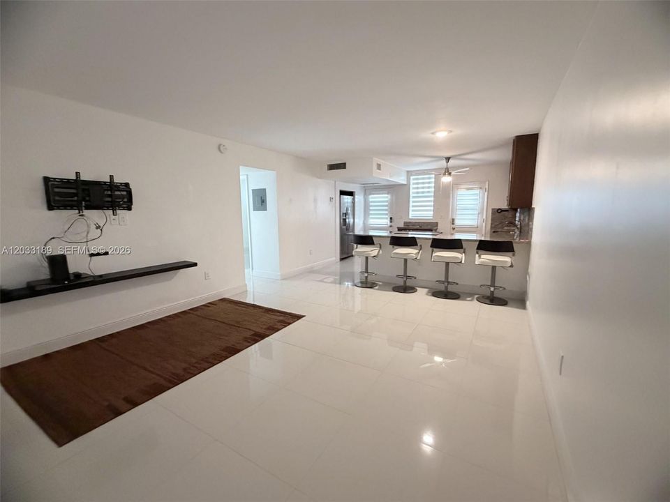 En Renta: $2,500 (2 camas, 2 baños, 1027 Pies cuadrados)