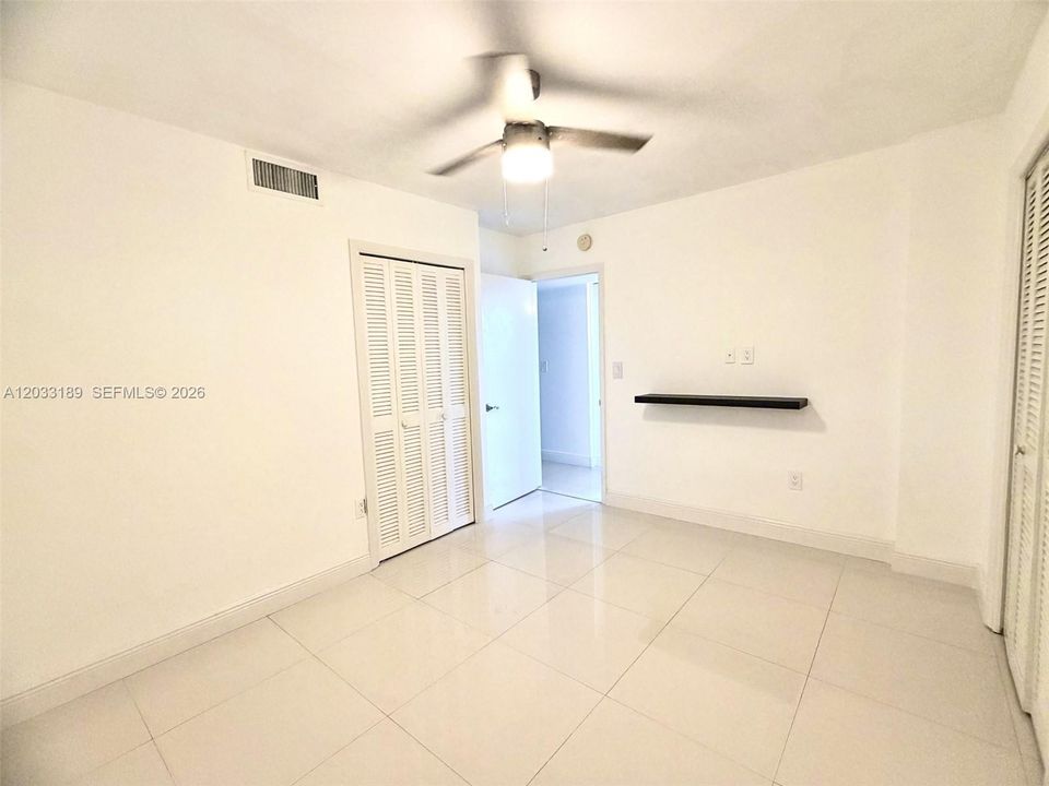En Renta: $2,500 (2 camas, 2 baños, 1027 Pies cuadrados)
