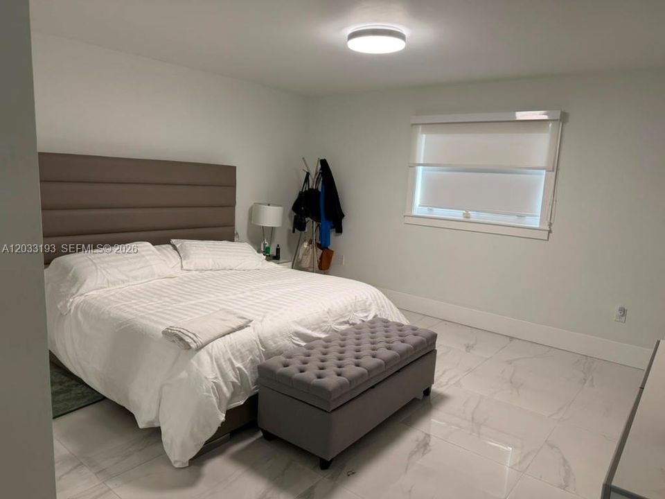 For Rent: $5,500 (4 beds, 3 baths, 2335 Square Feet)