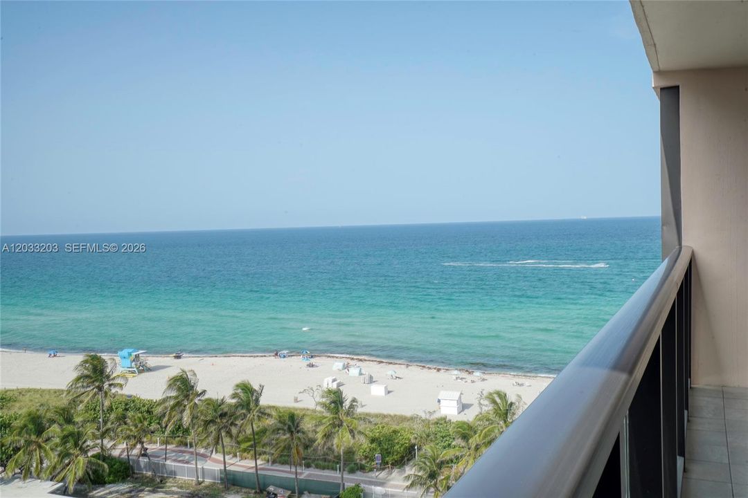 For Sale: $499,999 (1 beds, 1 baths, 750 Square Feet)