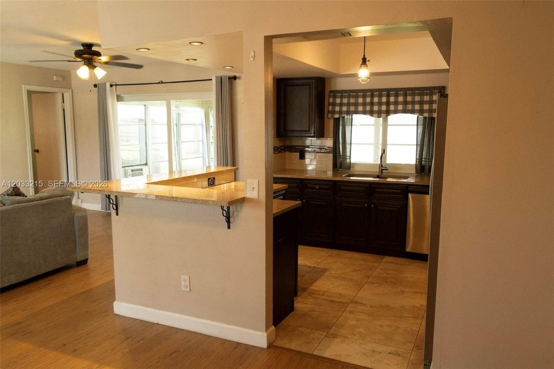 For Sale: $495,000 (3 beds, 2 baths, 1520 Square Feet)