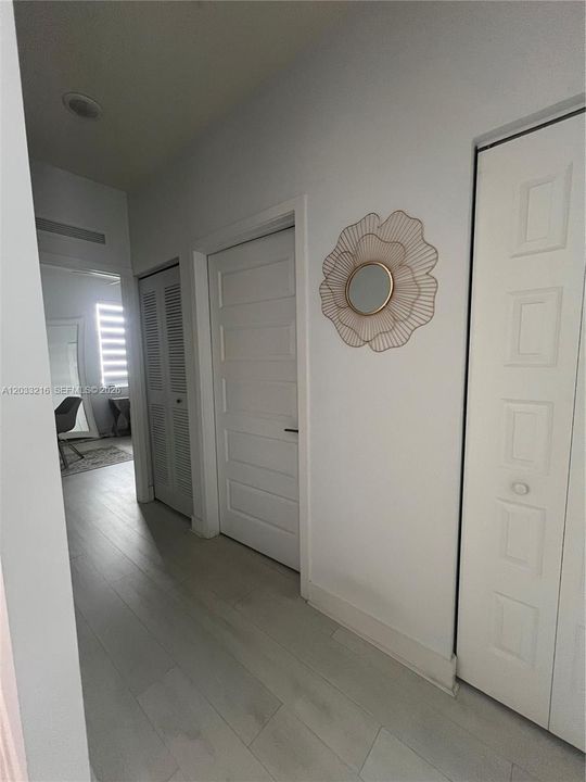 For Sale: $524,900 (3 beds, 2 baths, 1129 Square Feet)