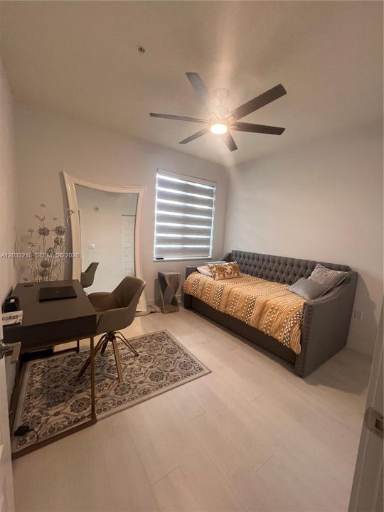 For Sale: $524,900 (3 beds, 2 baths, 1129 Square Feet)