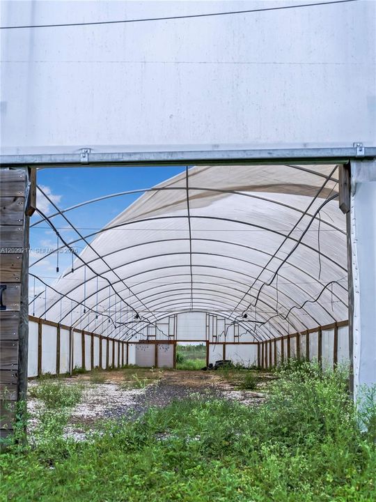 На продажу: $1,280,000 (0 спален, 0 ванн, 0 Квадратных фут)