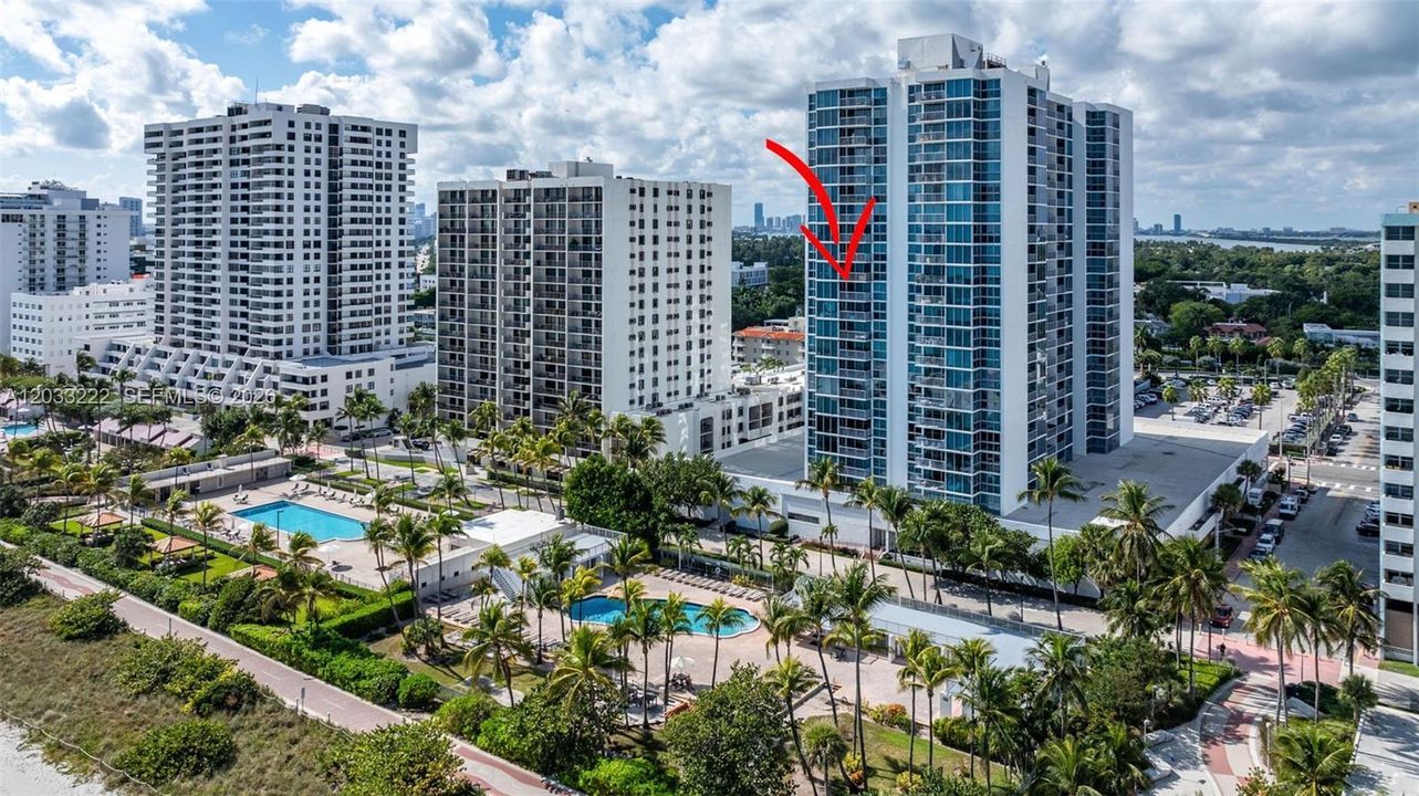 For Sale: $1,299,000 (2 beds, 2 baths, 1645 Square Feet)