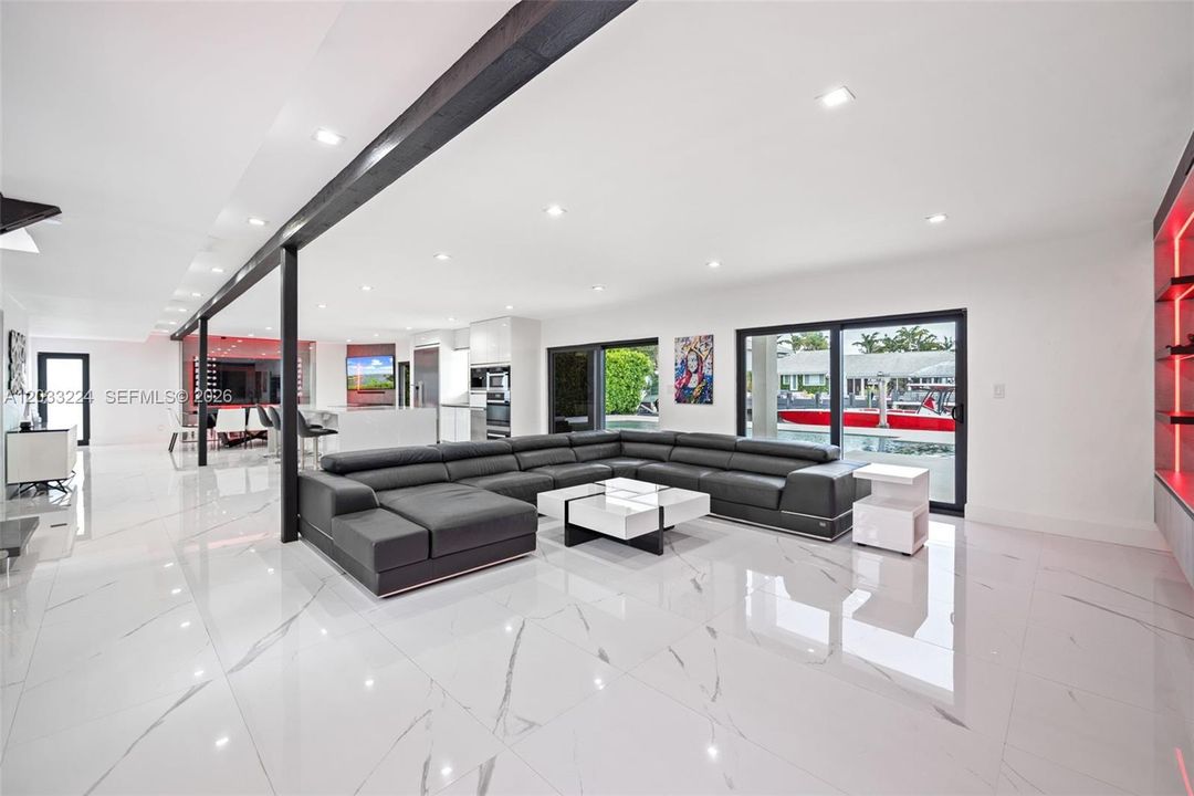 En Renta: $22,000 (4 camas, 4 baños, 2920 Pies cuadrados)