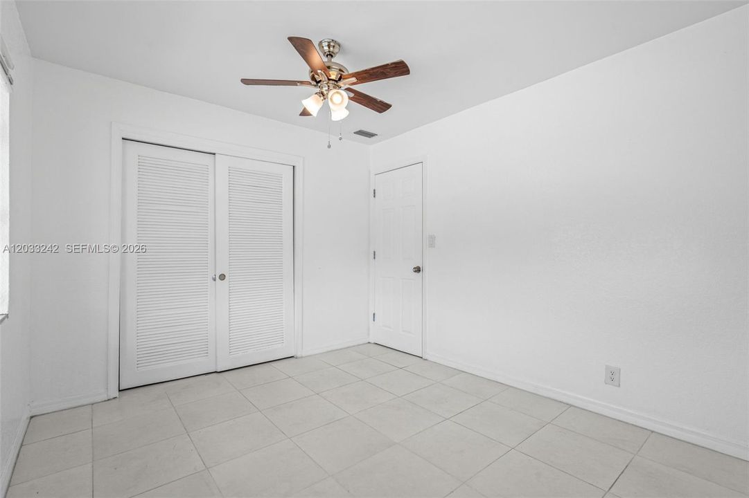 For Rent: $2,500 (2 beds, 1 baths, 1062 Square Feet)