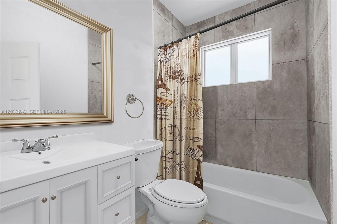 For Rent: $2,500 (2 beds, 1 baths, 1062 Square Feet)