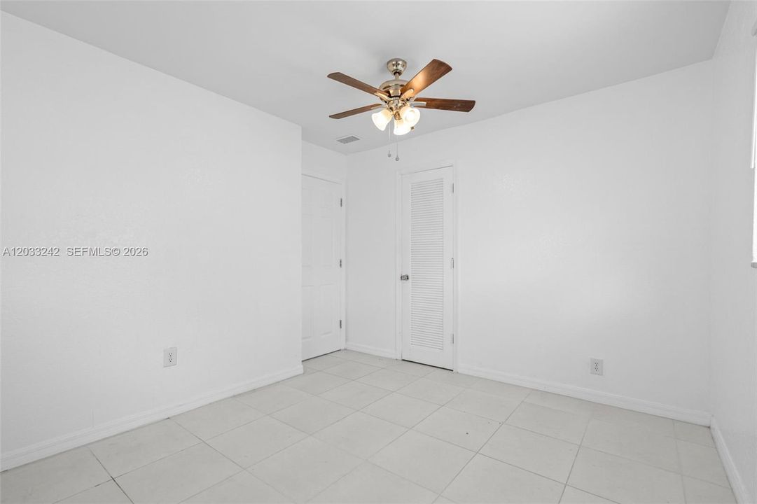 For Rent: $2,500 (2 beds, 1 baths, 1062 Square Feet)