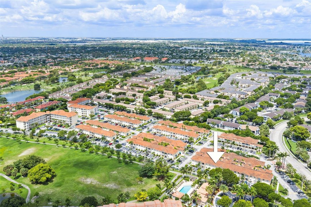 En Venta: $319,900 (3 camas, 2 baños, 992 Pies cuadrados)
