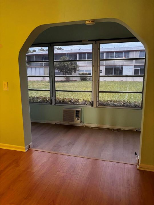 BEDROOM LANAI ALCOVE