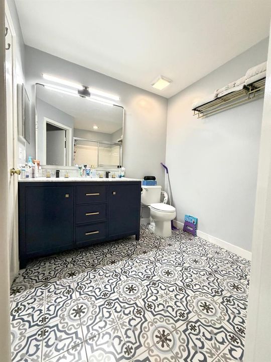 Master bathroom I