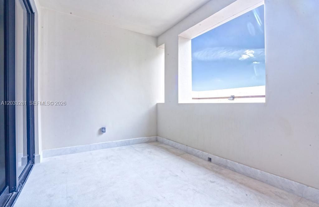 For Rent: $7,800 (2 beds, 2 baths, 2117 Square Feet)