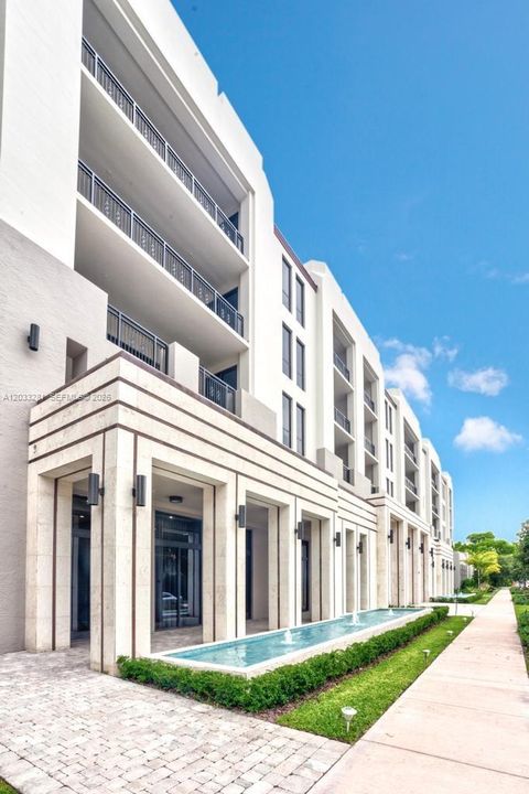 For Rent: $7,800 (2 beds, 2 baths, 2117 Square Feet)