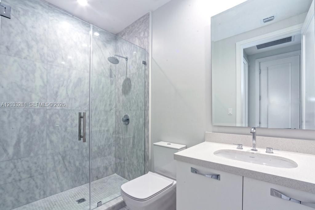 For Rent: $7,800 (2 beds, 2 baths, 2117 Square Feet)