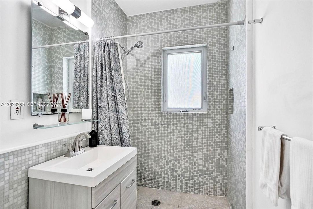 В аренду: $6,300 (3 спален, 2 ванн, 1869 Квадратных фут)