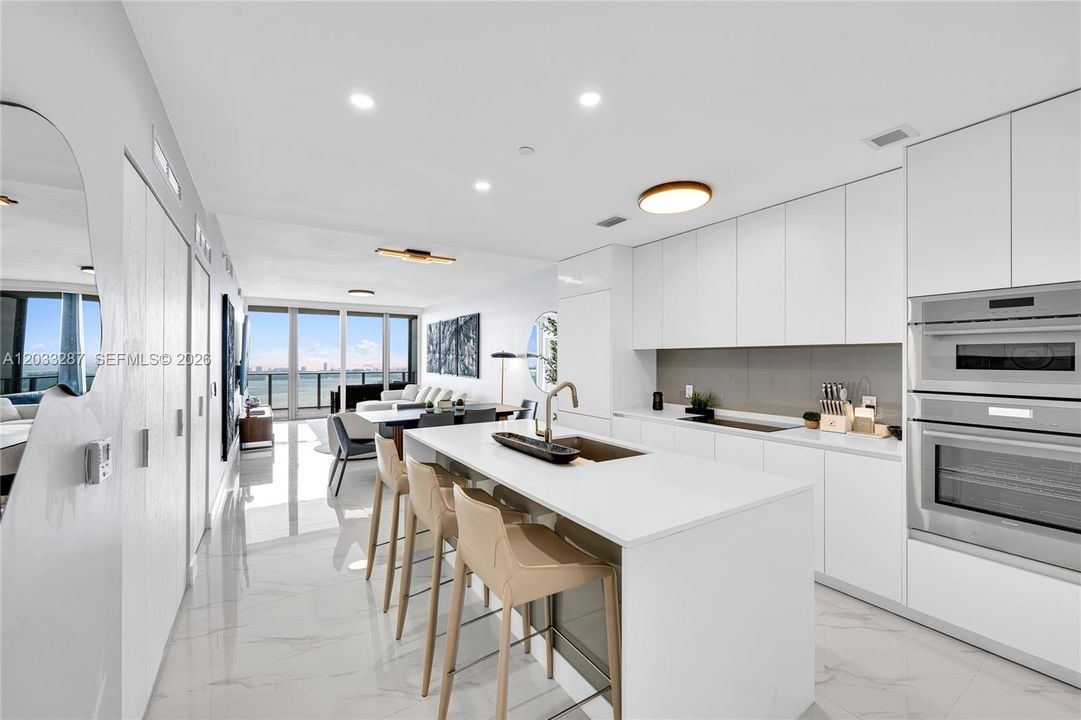 For Rent: $11,950 (3 beds, 3 baths, 1306 Square Feet)