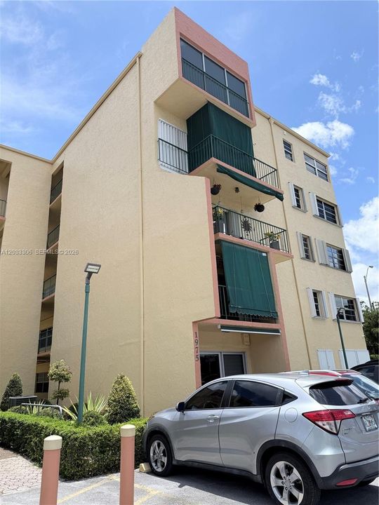 En Venta: $330,000 (3 camas, 2 baños, 1288 Pies cuadrados)