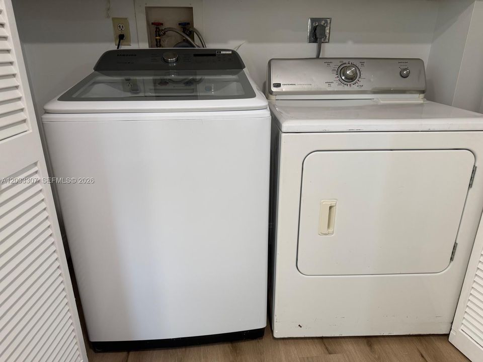 For Rent: $2,750 (3 beds, 3 baths, 1620 Square Feet)