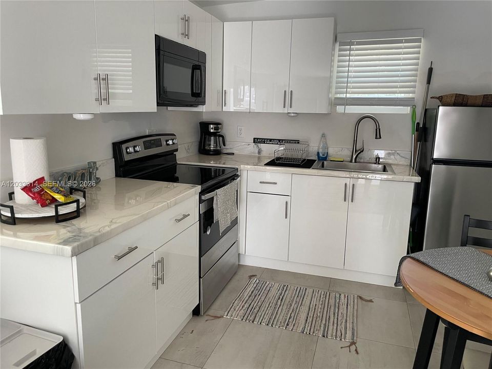 En Venta: $699,999 (0 camas, 0 baños, 1511 Pies cuadrados)