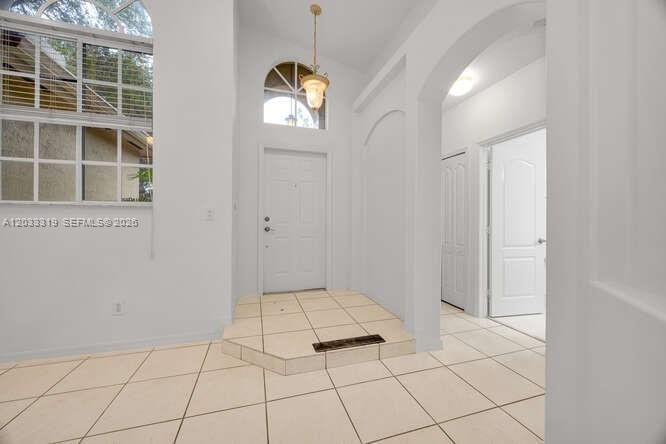 For Rent: $3,600 (3 beds, 2 baths, 1505 Square Feet)