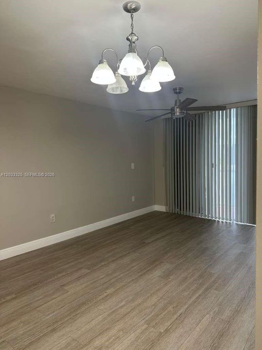 For Sale: $420,000 (2 beds, 1 baths, 780 Square Feet)