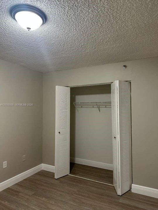 For Sale: $420,000 (2 beds, 1 baths, 780 Square Feet)