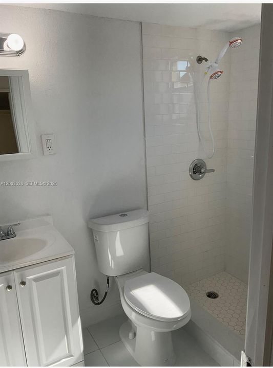 For Rent: $1,650 (1 beds, 1 baths, 519 Square Feet)