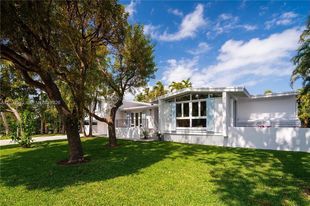 For Sale: $5,799,000 (4 beds, 3 baths, 3382 Square Feet)