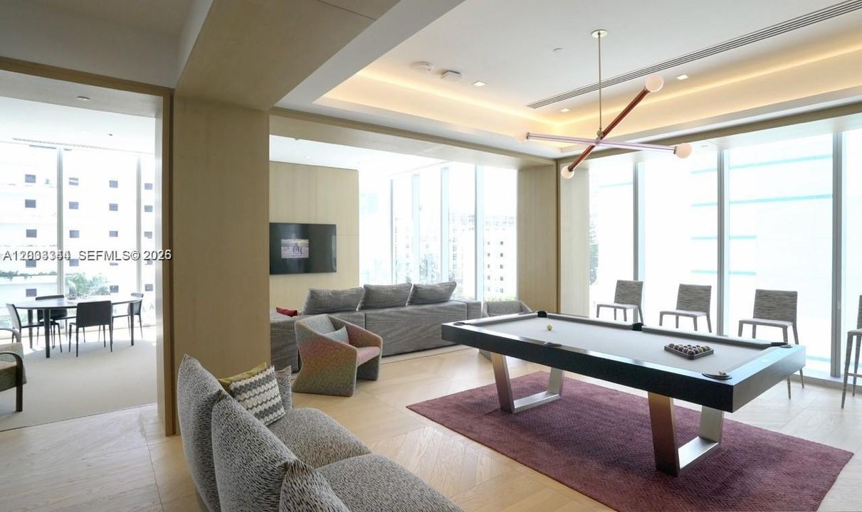 For Sale: $4,500,000 (3 beds, 3 baths, 3678 Square Feet)