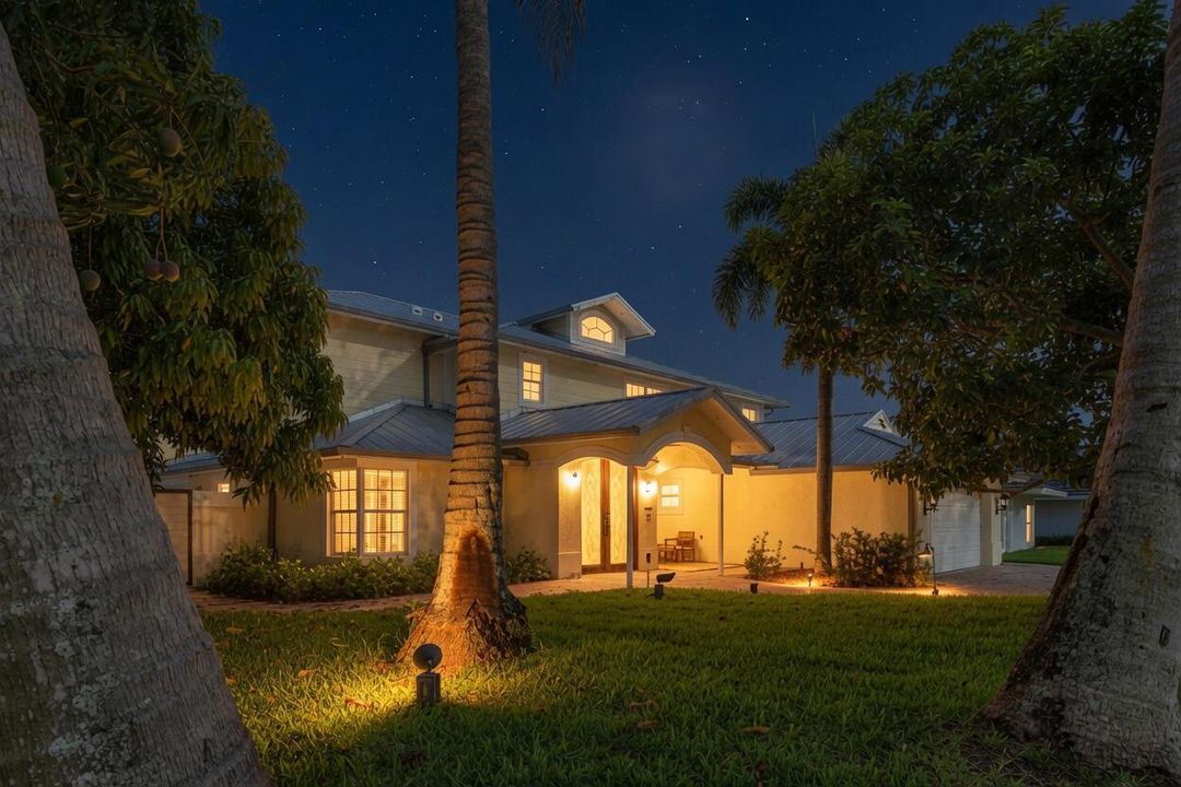 1 Exteriors Front (2)Twilight