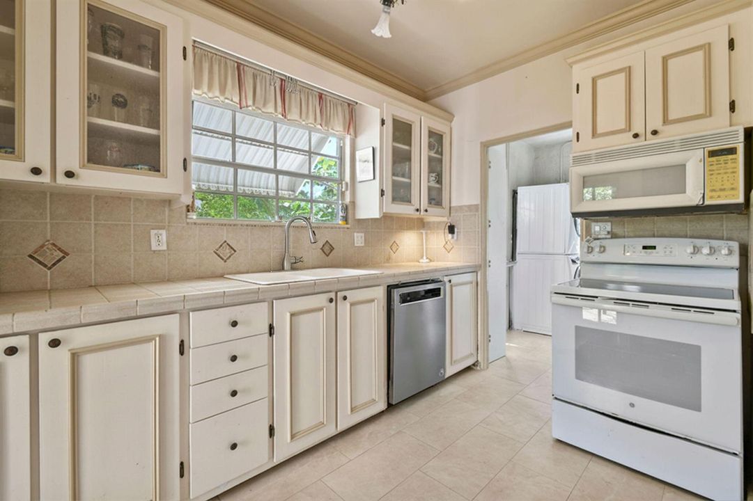 2118FloridaAve(18)EDIT