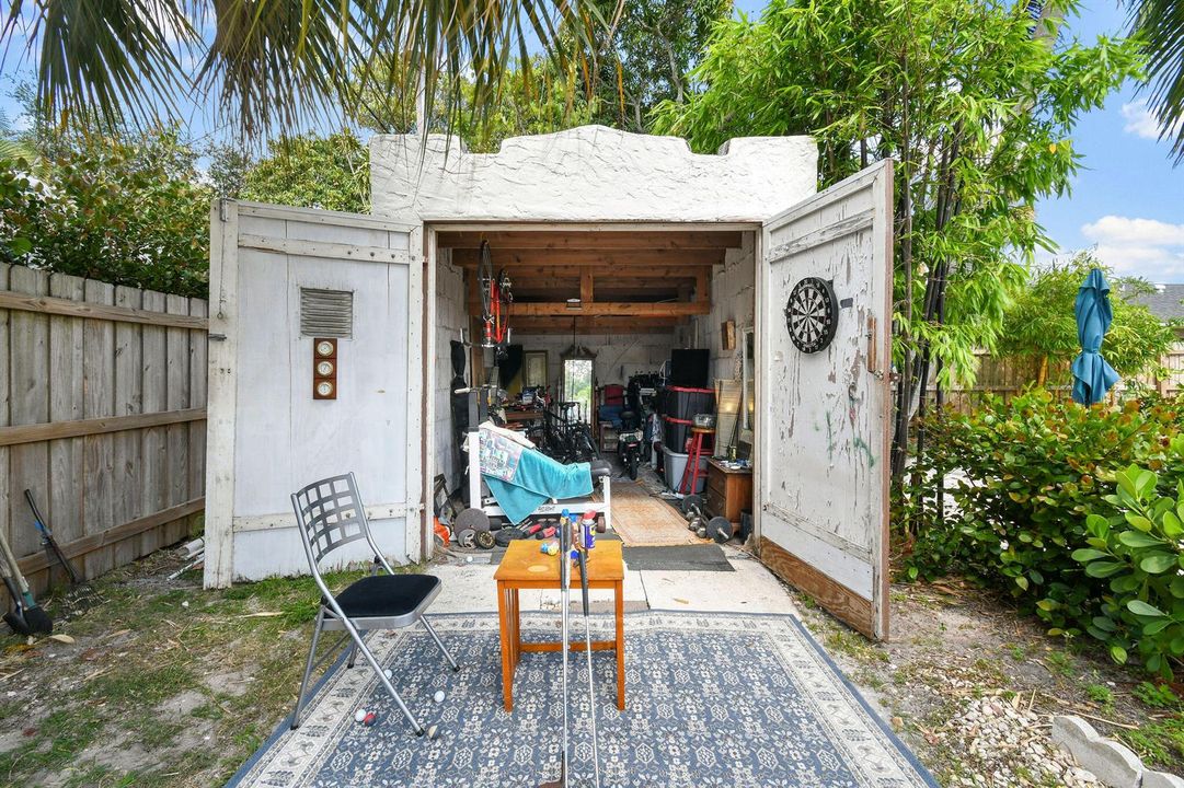 2118FloridaAve(41)