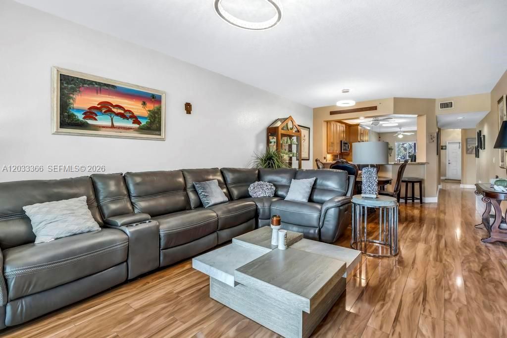 For Sale: $250,000 (2 beds, 2 baths, 1705 Square Feet)