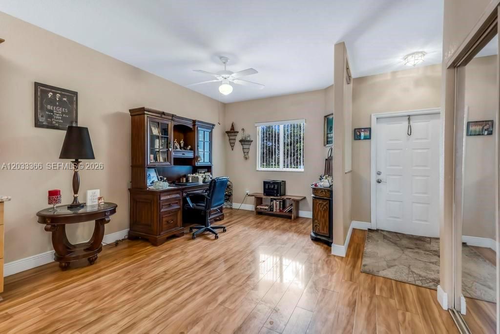 For Sale: $250,000 (2 beds, 2 baths, 1705 Square Feet)