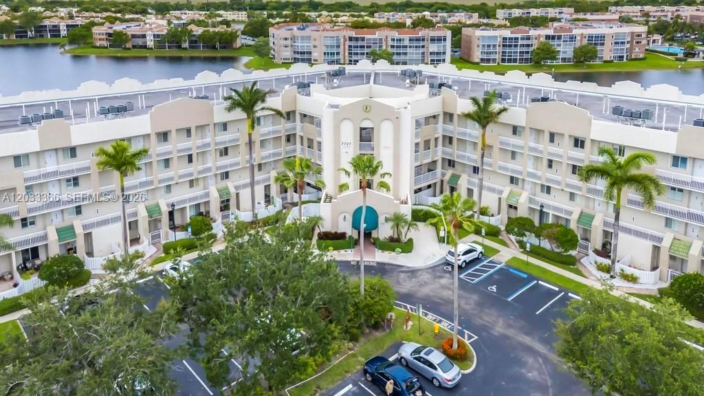 For Sale: $250,000 (2 beds, 2 baths, 1705 Square Feet)