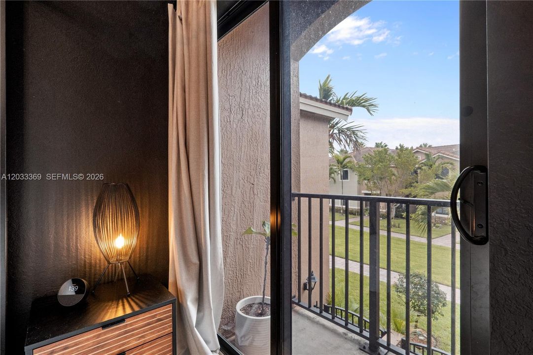 En Venta: $465,000 (3 camas, 2 baños, 1515 Pies cuadrados)