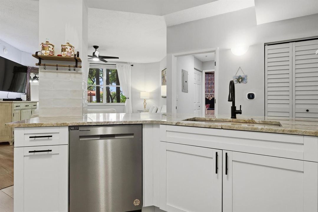 780-S-SAPODILLA-AVE-APT-104-33401-007