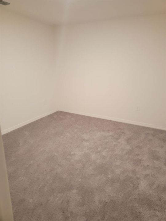 1000004361