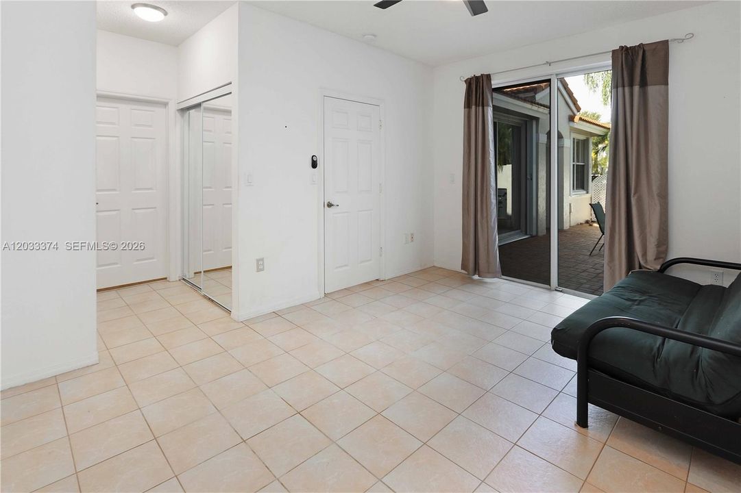 For Rent: $3,600 (2 beds, 2 baths, 1404 Square Feet)